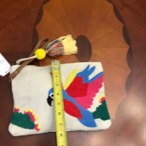 Embroidery pouch - Picture 3 of 4